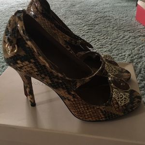 BCBG Generation heels